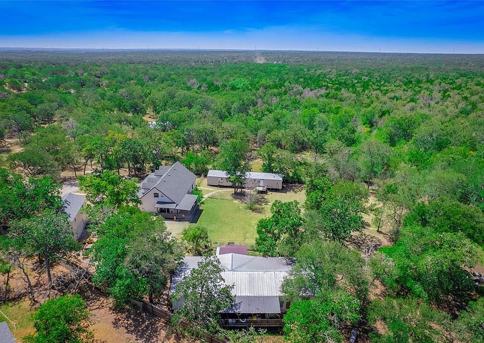 1st image of 368 Riddle Rd