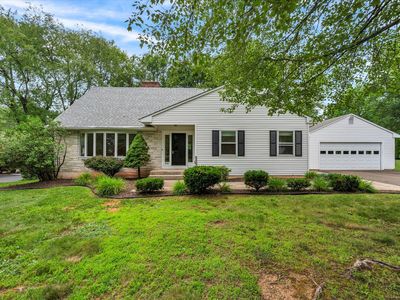 24 Iron Gate Lane, Cromwell, CT, 06416