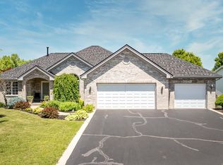 6570 Hartwig Dr, Cherry Valley, IL 61016