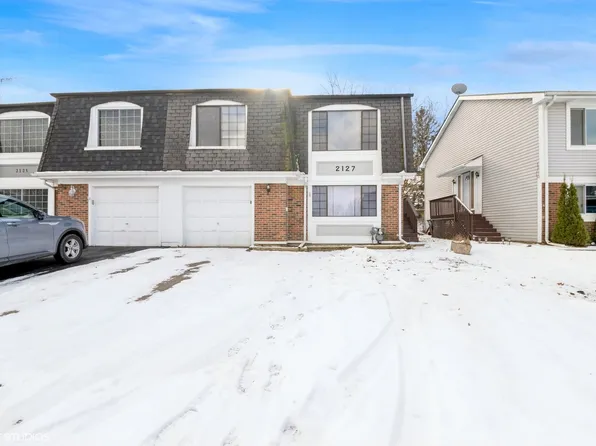 2127 Leeward Ln, Hanover Park, IL 60133