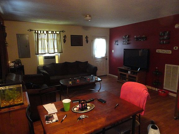 4th image of 1113 Brookhaven Dr