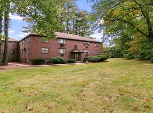 1 Brook Rd APT 9, Salem, NH 03079