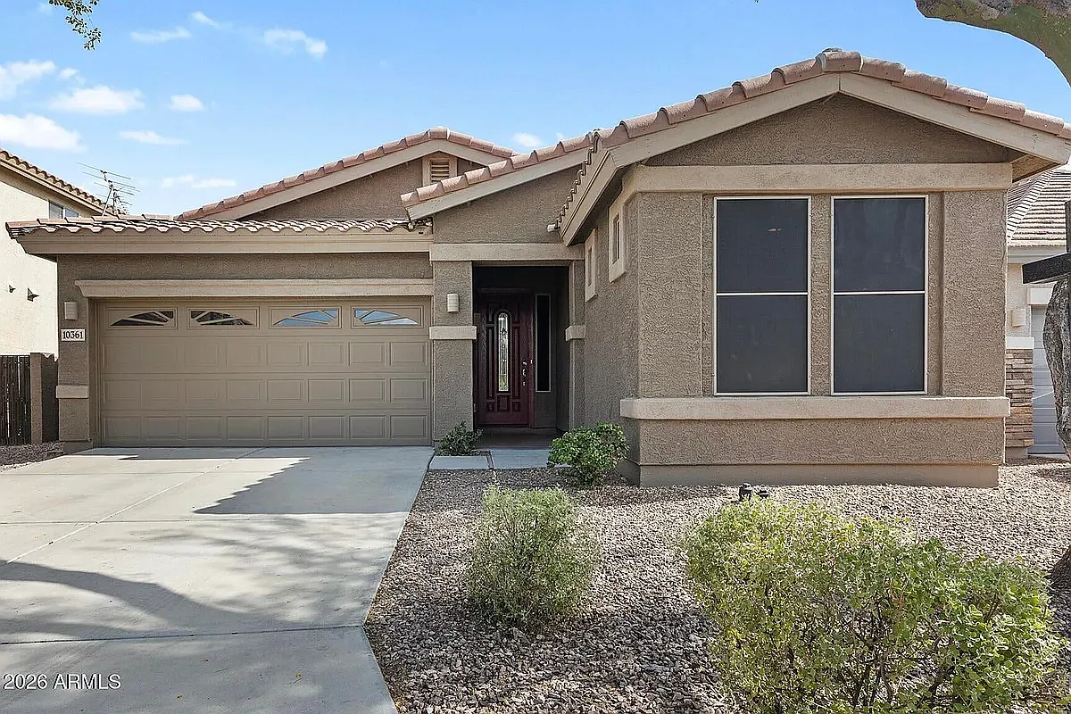4 bed, 1790 sqft, $2,275 — Photo 1