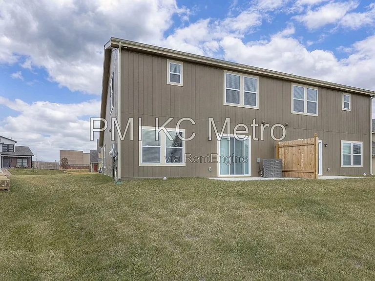 2709 Chasehire Dr — Photo 30