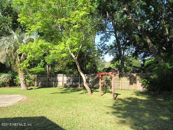 5th image of 2002 Delray Ave