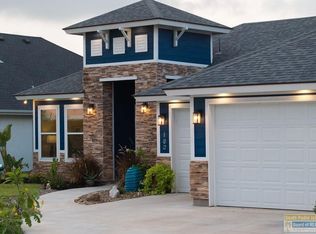 183 Torrey Pines Rd, Pt Isabel, TX 78578