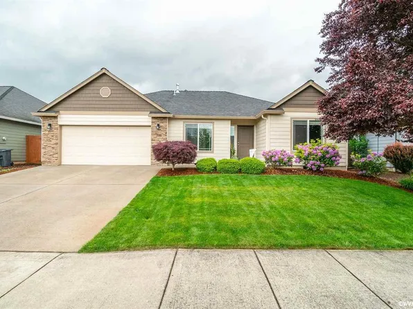 790 5th St, Jefferson, OR 97352