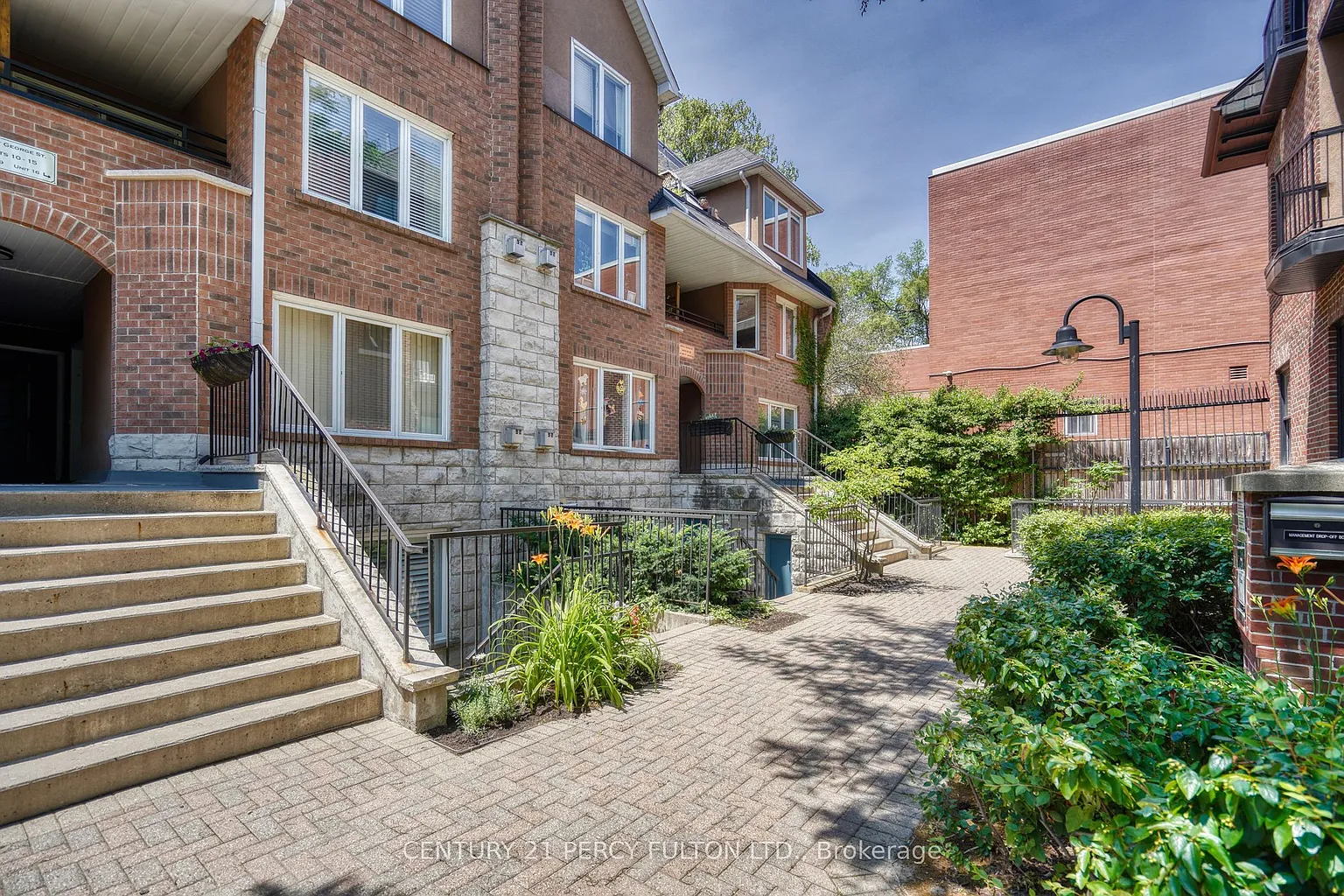 232 N Saint George St #Townhouse 22 photo 1