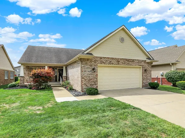 6449 Peak Pl, Indianapolis, IN 46214