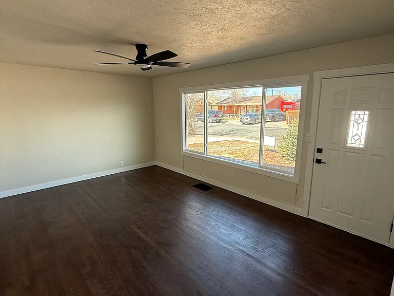 1313 Rockwood Ave — Photo 11