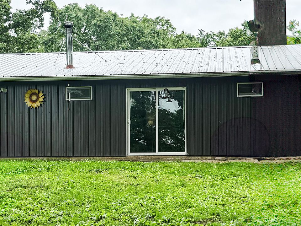 1st image of 21399 Quarry Lane