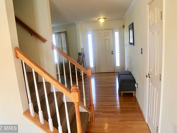 5th image of 2293 Woodberry Dr