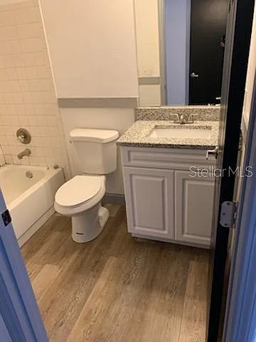 2103 W Cherry St — Photo 11