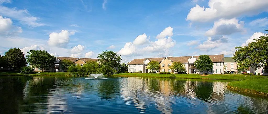 Waterford Pointe — Photo 1