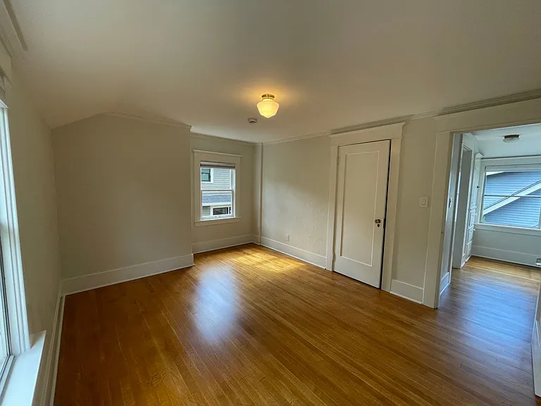 2409 NW Raleigh St — Photo 38