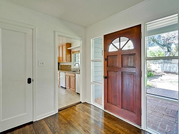 Foyer with coat closet
