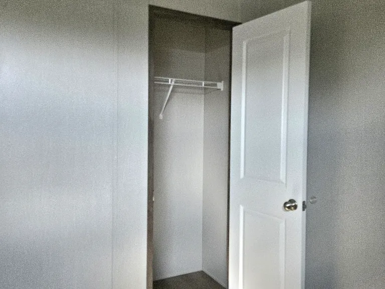 1208 Orient Ave — Photo 33