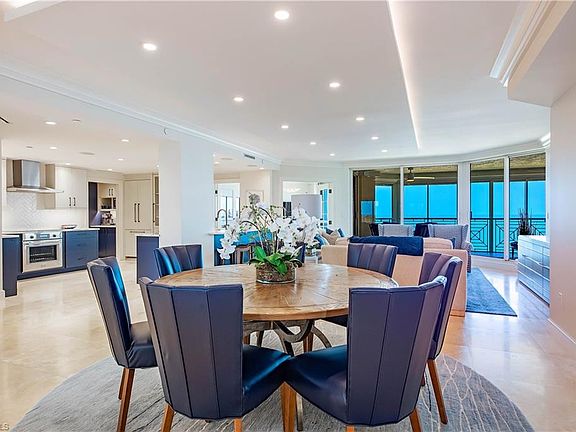 3rd image of 4021 Gulf Shore Blvd N APT 1704