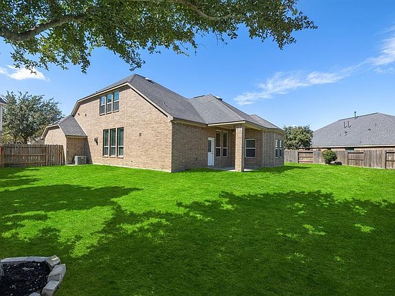 4th image of 28710 Park Hills Court