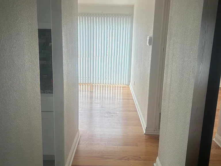 6930 Beagle St — Photo 3