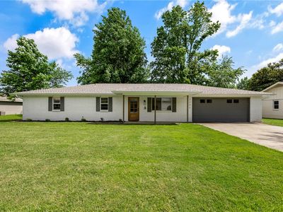 2202 SE 16th St, Bentonville, AR, 72712