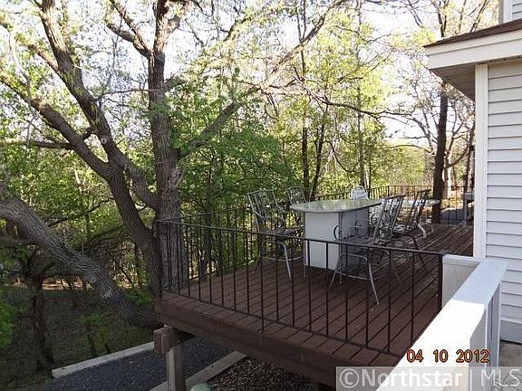 4th image of 6715 Gretchen Ct N
