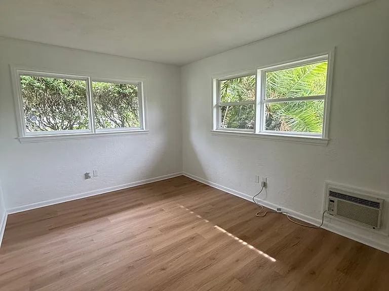 2588 Colorado St — Photo 17