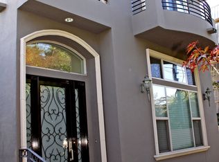 1934 Barry Ave, West Los Angeles, CA 90025