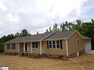 697 Burdette Rd, Gray Court, SC 29645