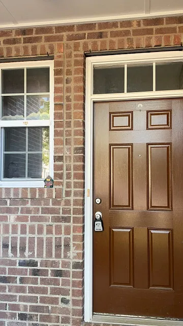 3 bed, 2.5 bath, 1401 sqft, $1,800 — Photo 2