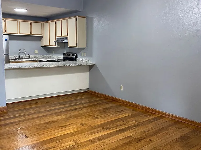 358 Hayden Rd — Photo 7
