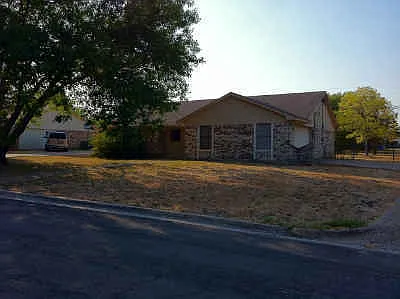 308 Cedarwood Ln