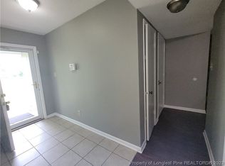 6533 Grist Mill Rd, Fayetteville, NC 28314