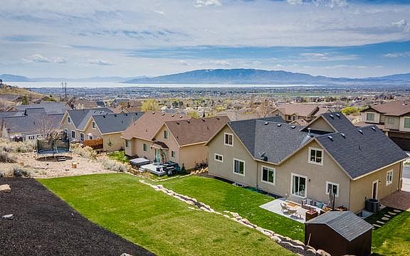 2nd image of 10356 N Avondale Dr