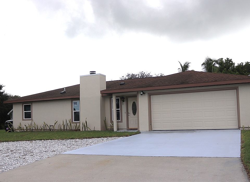 1st image of 805 4th St
