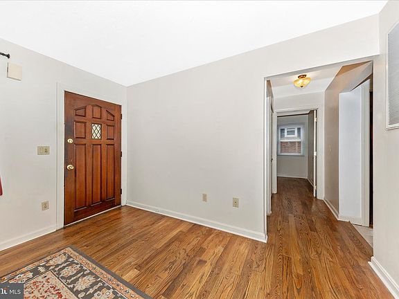 2nd image of 502 Military Rd