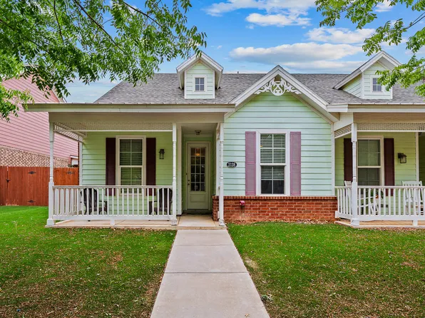 2128 10th St, Lubbock, TX 79401