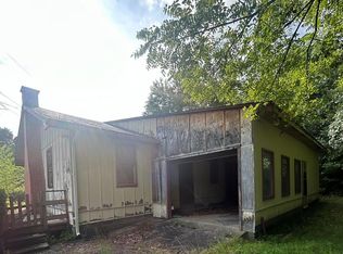 115 Locust Ln, Whittier, NC 28789