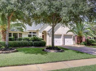 13715 Sherburn Manor Dr, Cypress, TX 77429