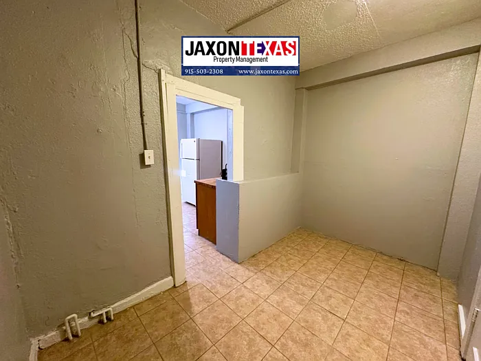 3121 Frutas Ave #4 — Photo 10