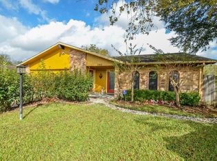 5902 Irish Hill Dr, Houston, TX 77053