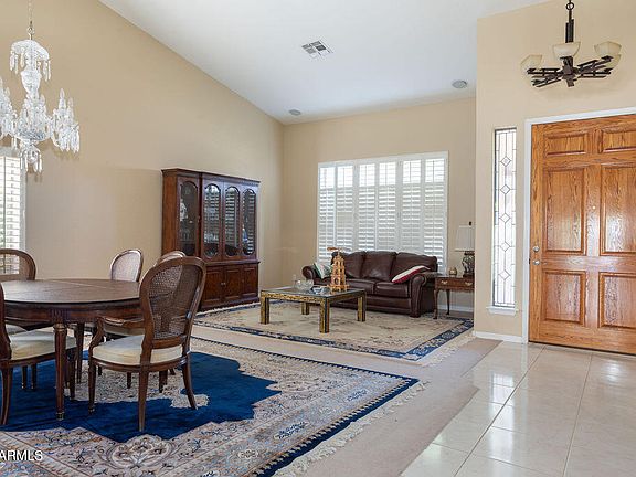 4th image of 3760 S VISTA Place