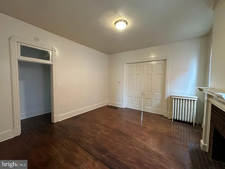 414 S Potomac St — Photo 14