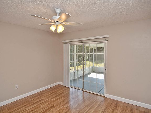 5th image of 9343 Prospect Ave