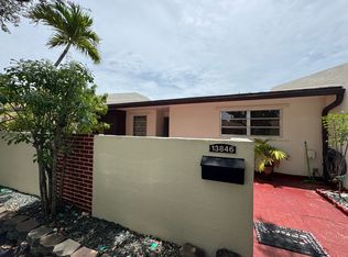 13846 Kendale Lakes Dr, Miami, FL 33183