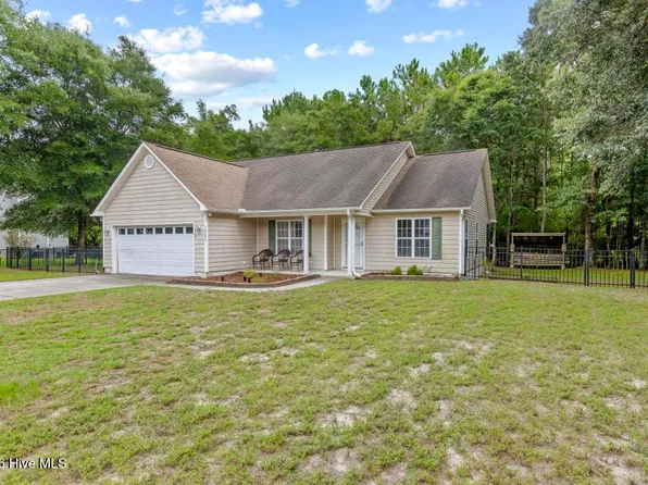 1731 Chadwick Shores Drive, Sneads Ferry, NC 28460