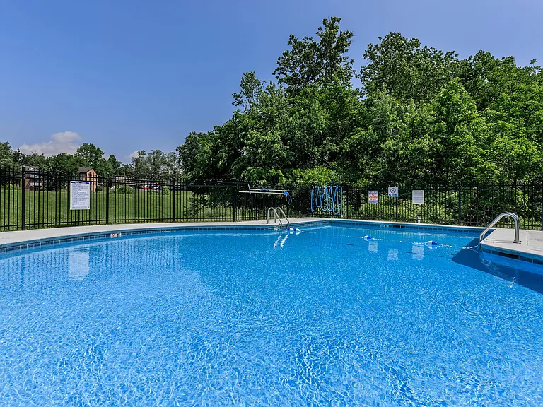 LakeHouse at Florence Apartments — Photo 11