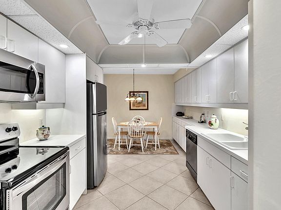 5th image of 2200 S Ocean Boulevard #605