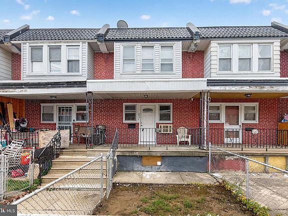 2nd image of 854 Bridge St
