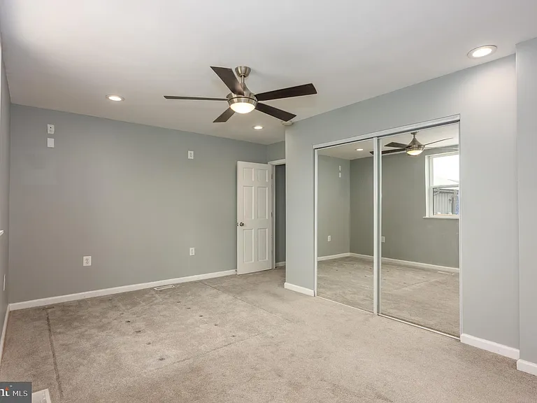 4616 Curtis Ave #B — Photo 8
